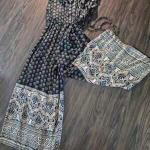 Elegant Patterned Jumpsuit in Black and Cream